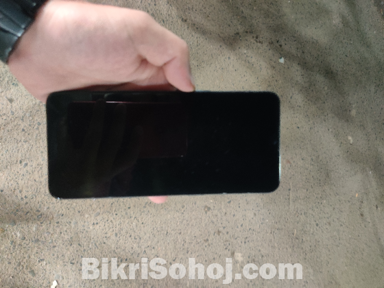 Oppo F17